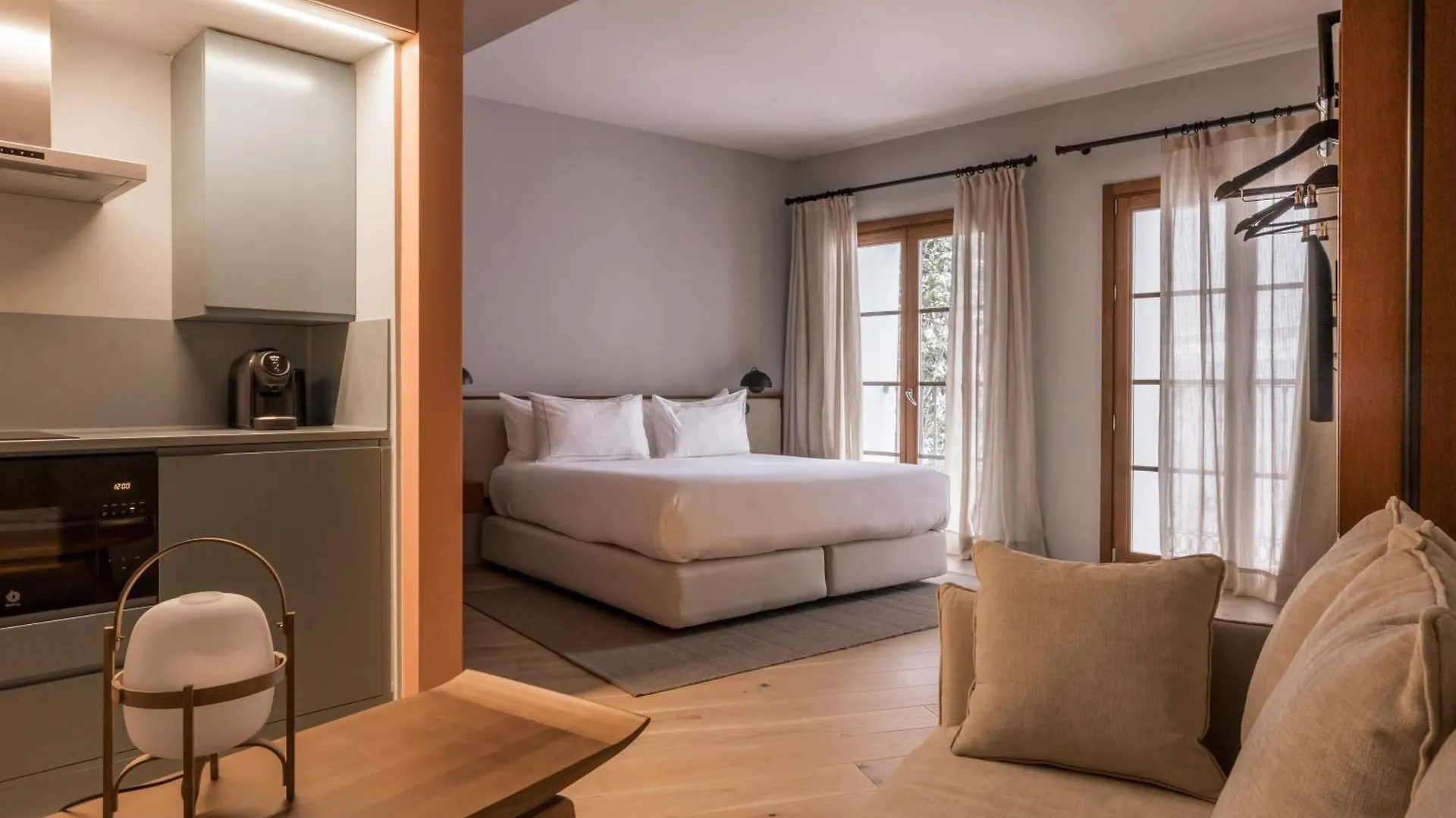 Aparthotel Mercer Residences Sevilla