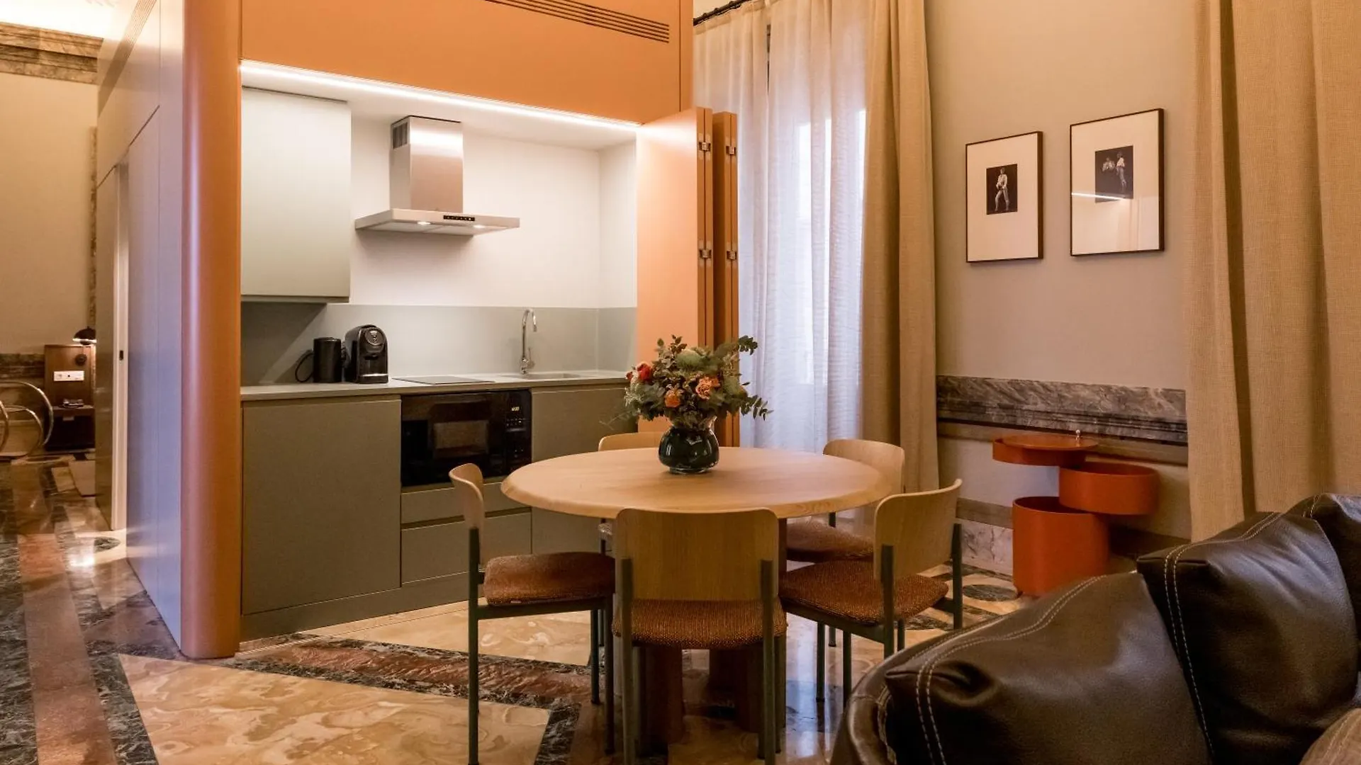Mercer Residences Sevilla 0*, Seville