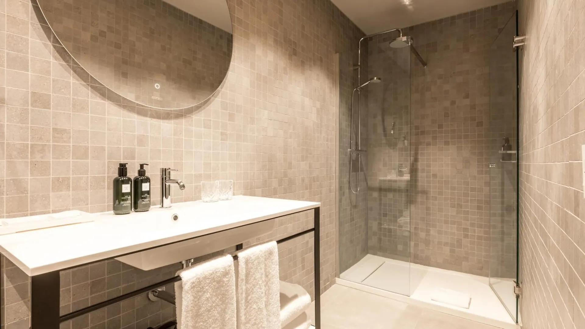 Aparthotel Mercer Residences Sevilla